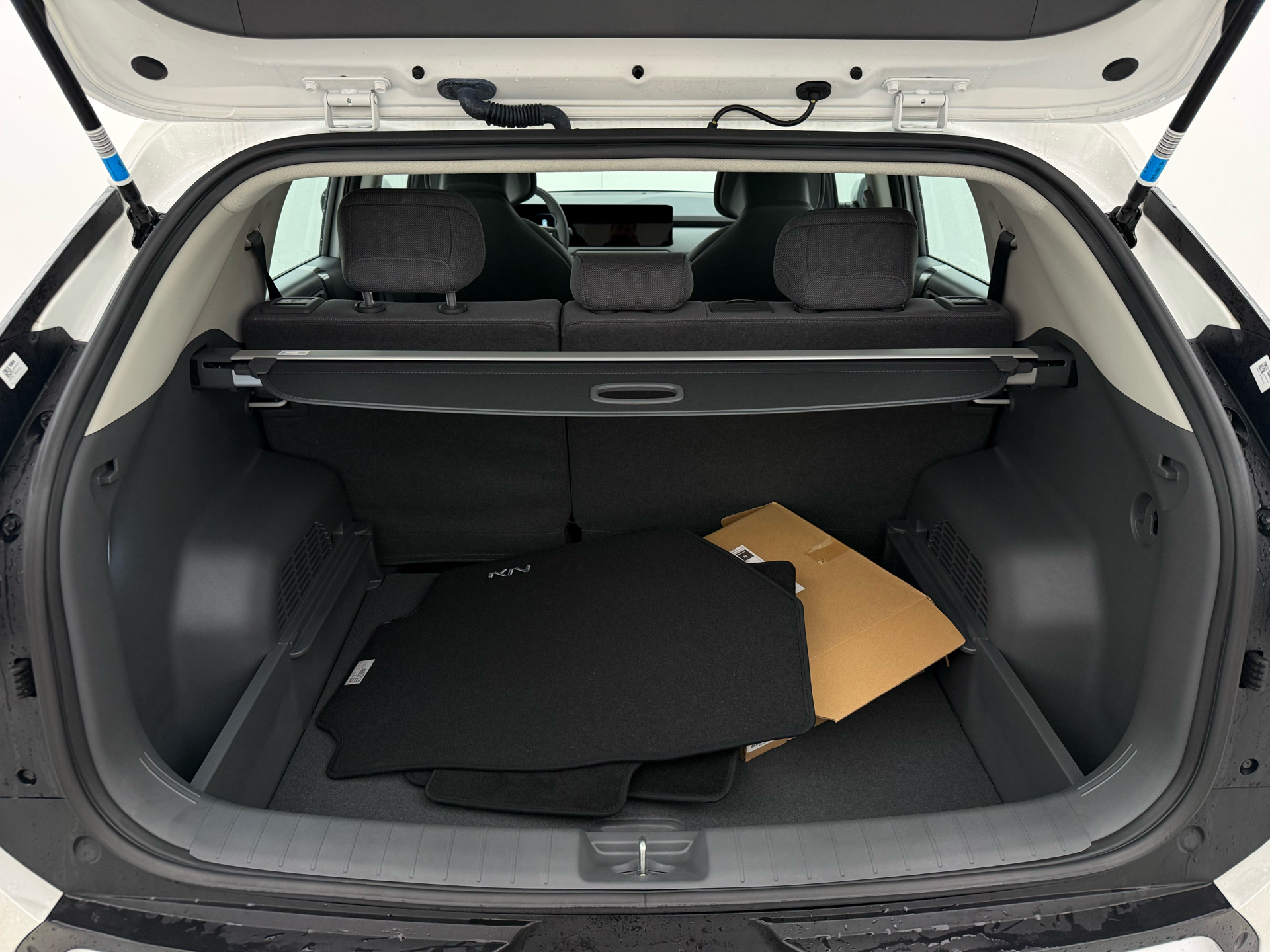 Hvid Kia EV3 fra 2025