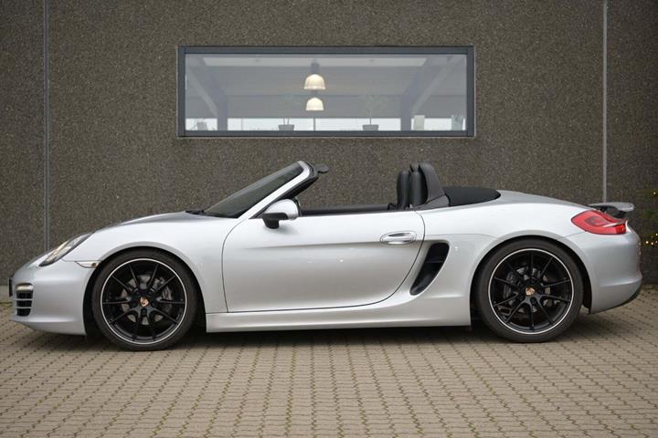 Sølv Porsche Boxster fra 2014