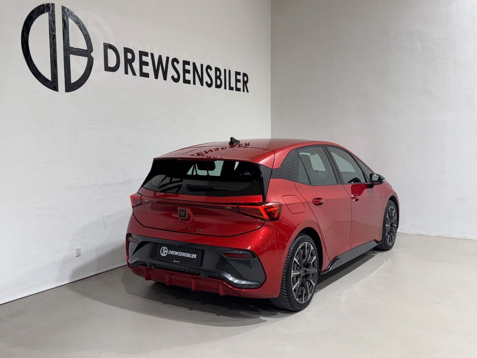 Cupra Born 77 e-Boost Dinamica Pack High