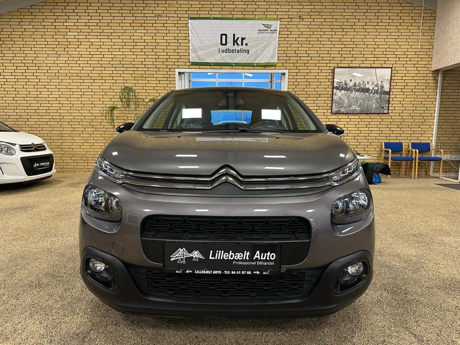 Grå Citroën C3 fra 2018