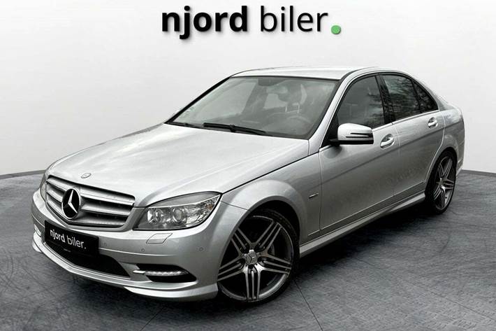 undefined Mercedes C200 fra 2010 set udefra