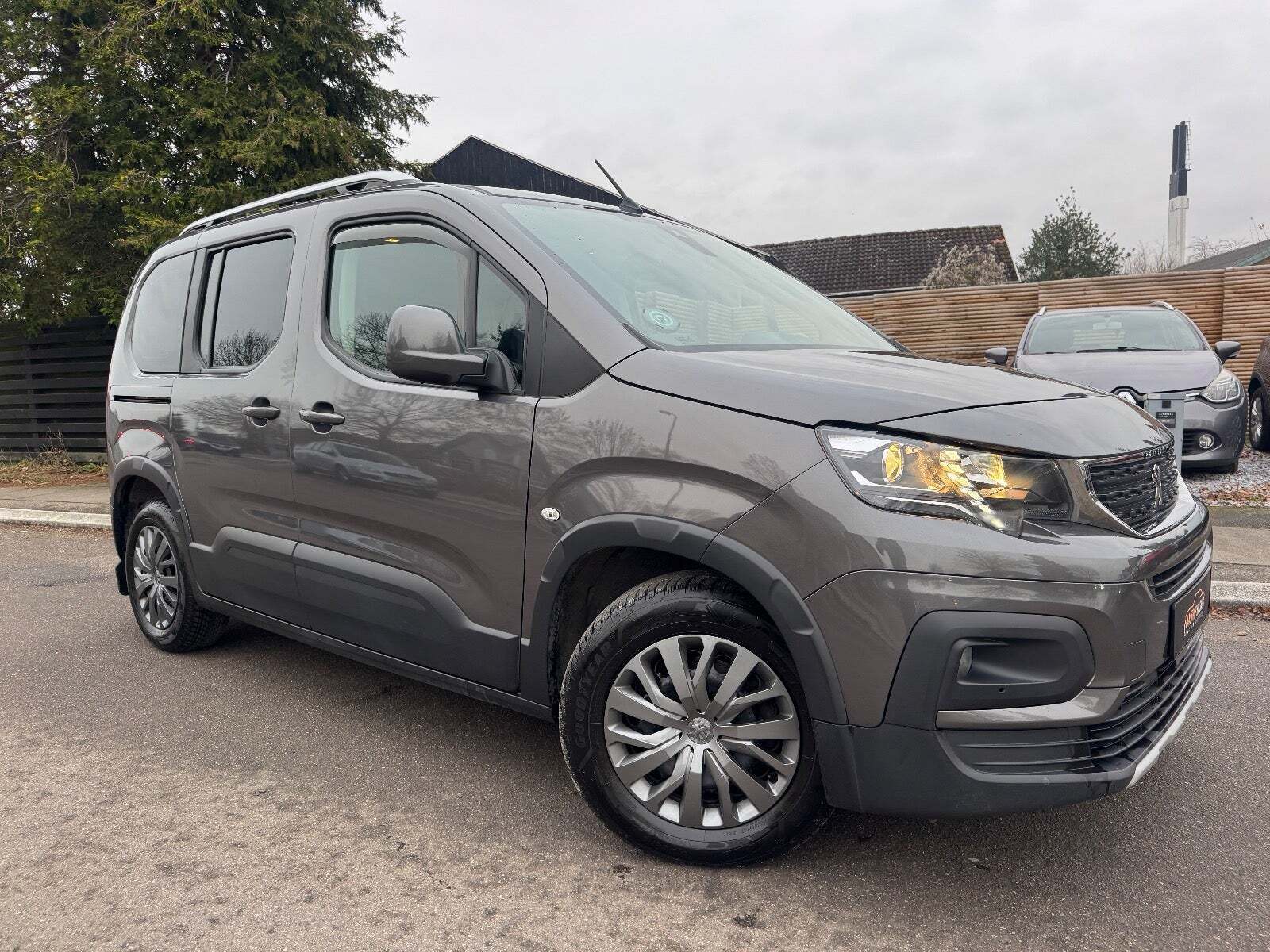 Peugeot Rifter 1,5 BlueHDi 130 L1 Allure