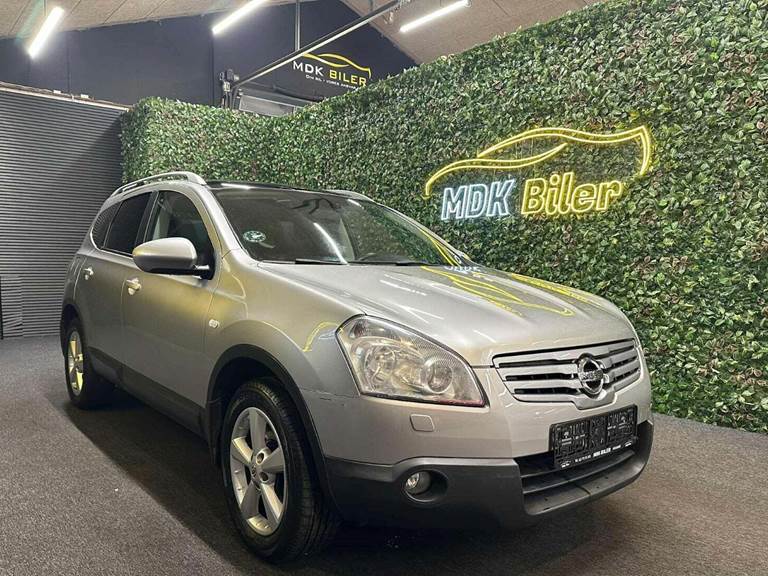 Nissan Qashqai+2 2,0 Acenta CVT 4WD 7prs