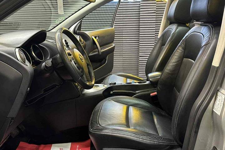 undefined Nissan Qashqai+2 fra 2009 set indefra