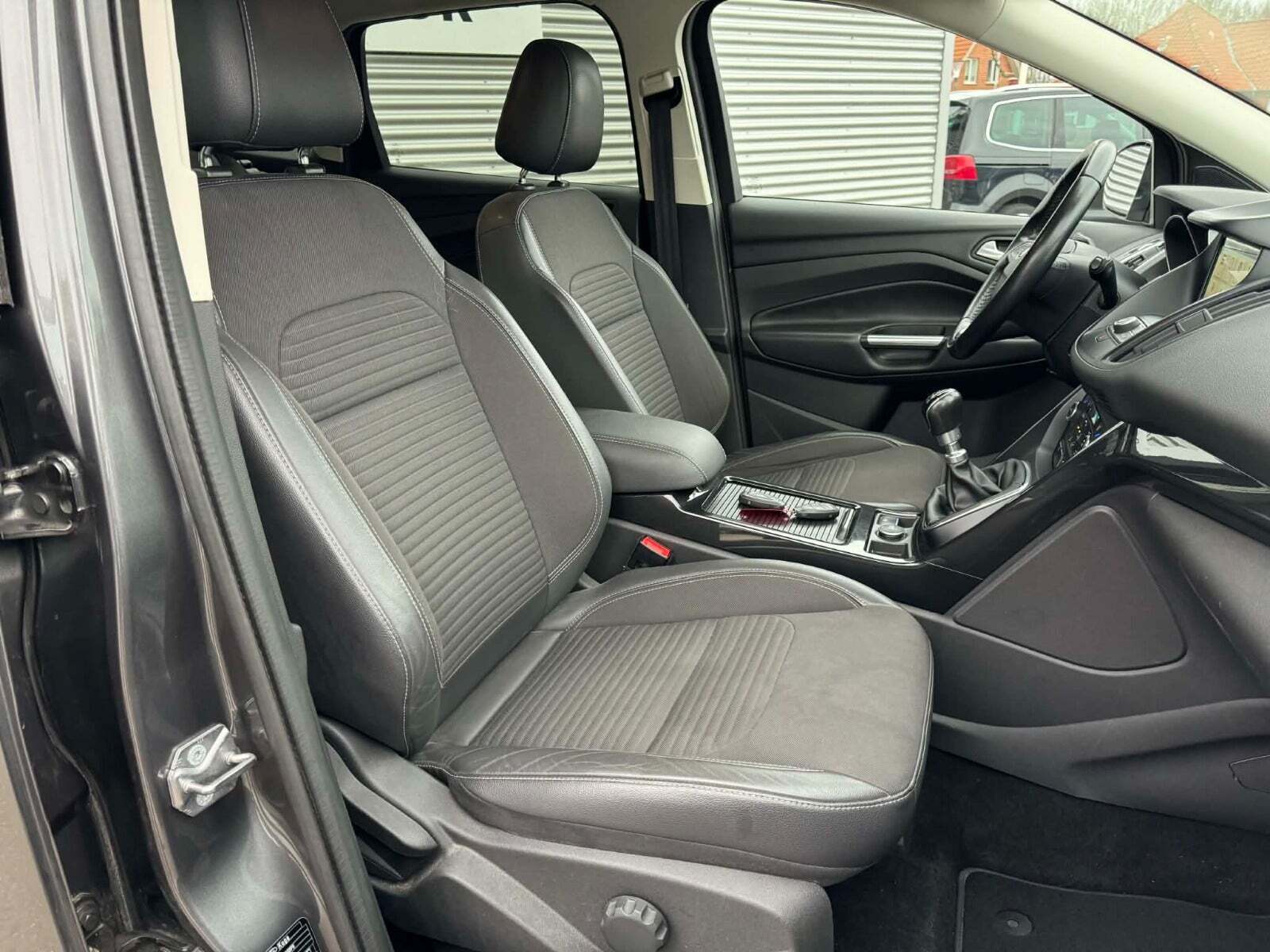 Ford Kuga 2,0 TDCi 150 Titanium