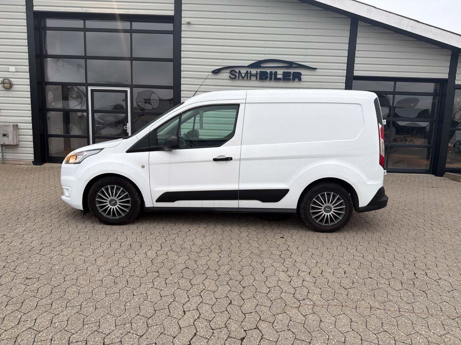 Ford Transit Connect 1,0 SCTi 100 Trend kort