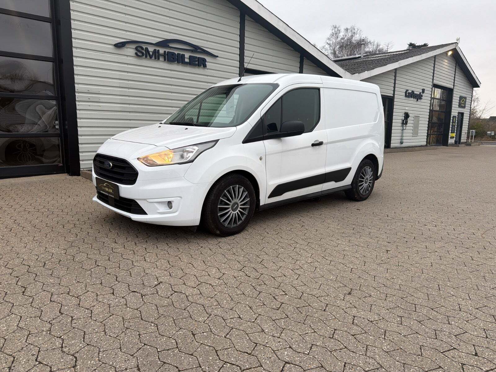 Ford Transit Connect 1,0 SCTi 100 Trend kort