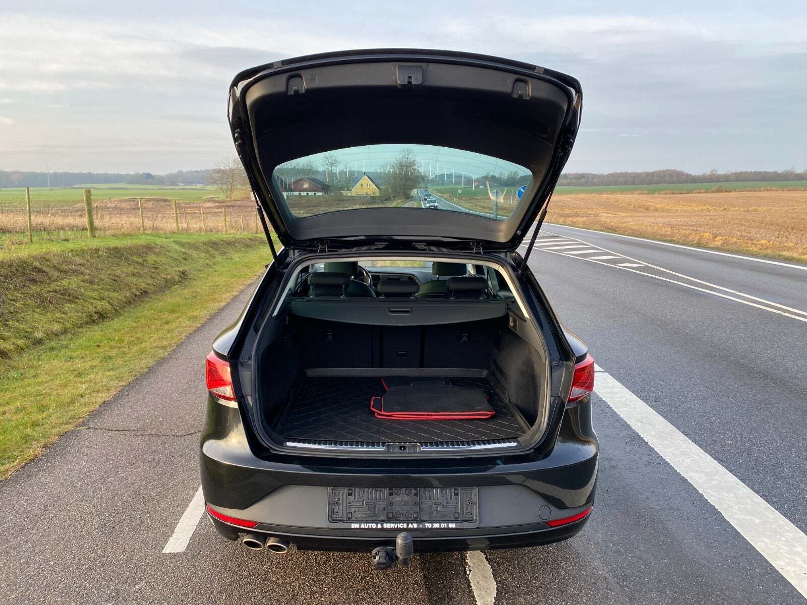 Sort Seat Leon fra 2016