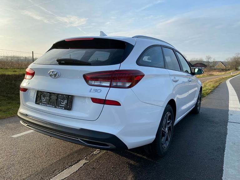 Hyundai i30 1,0 T-GDi Essential stc. DCT