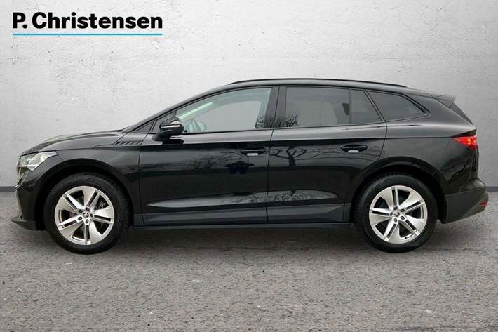 Sort Skoda Enyaq fra 2024