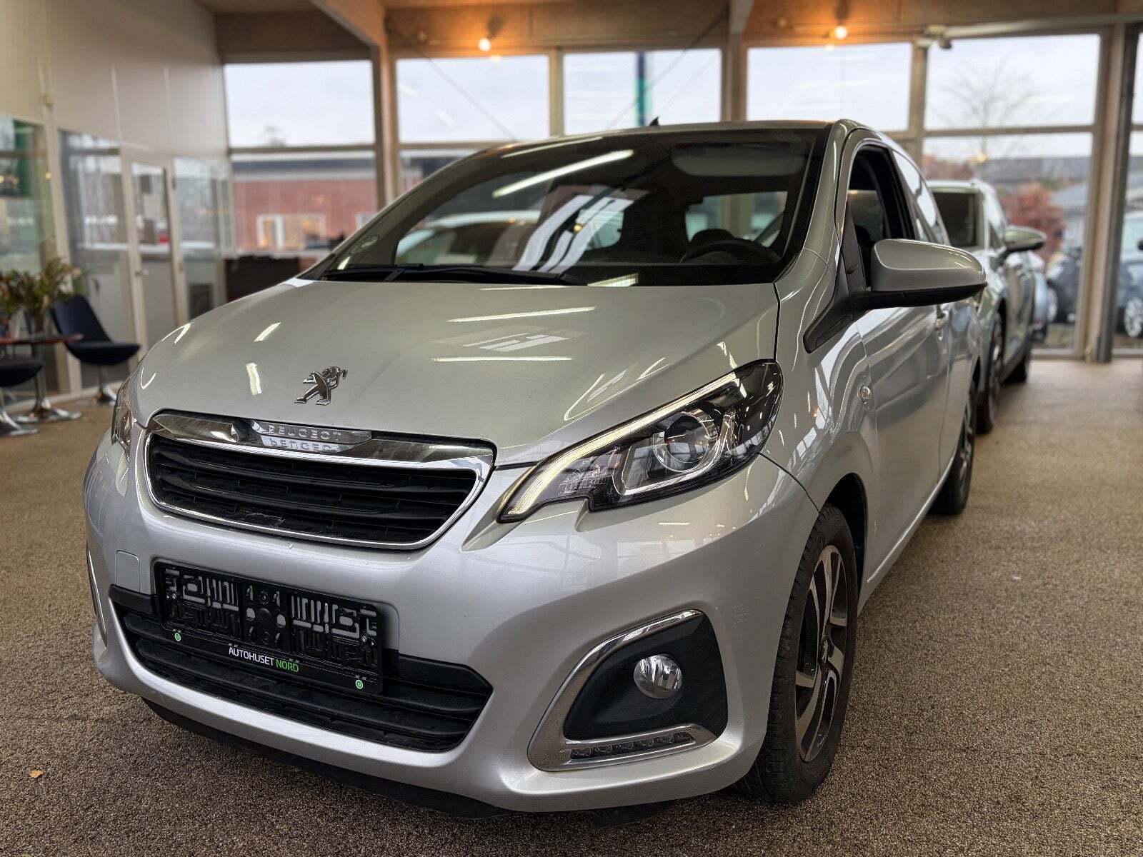 Peugeot 108 1,0 e-VTi 72 Allure