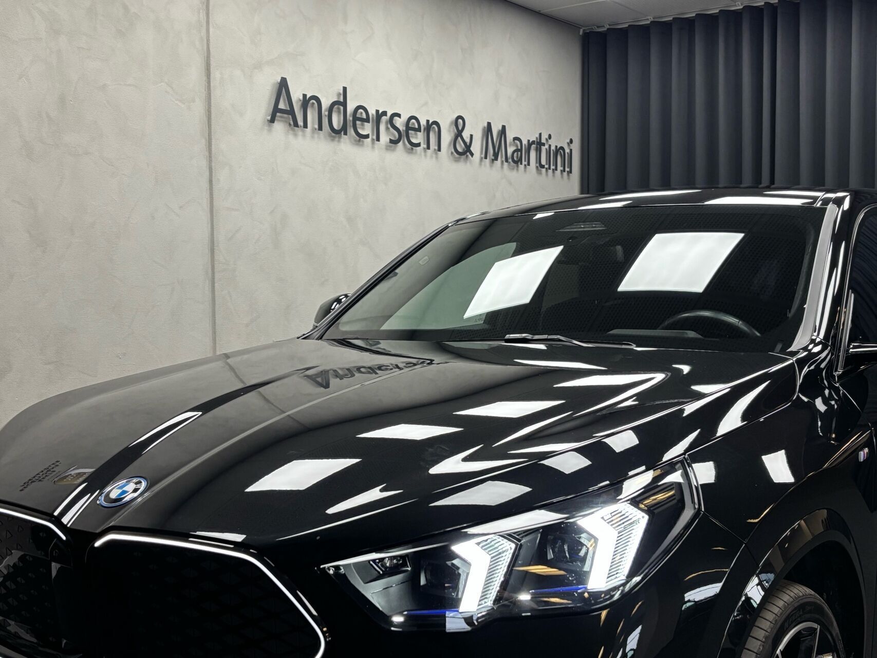 BMW iX2 eDrive20 EL M-Sport 204HK 5d Aut.