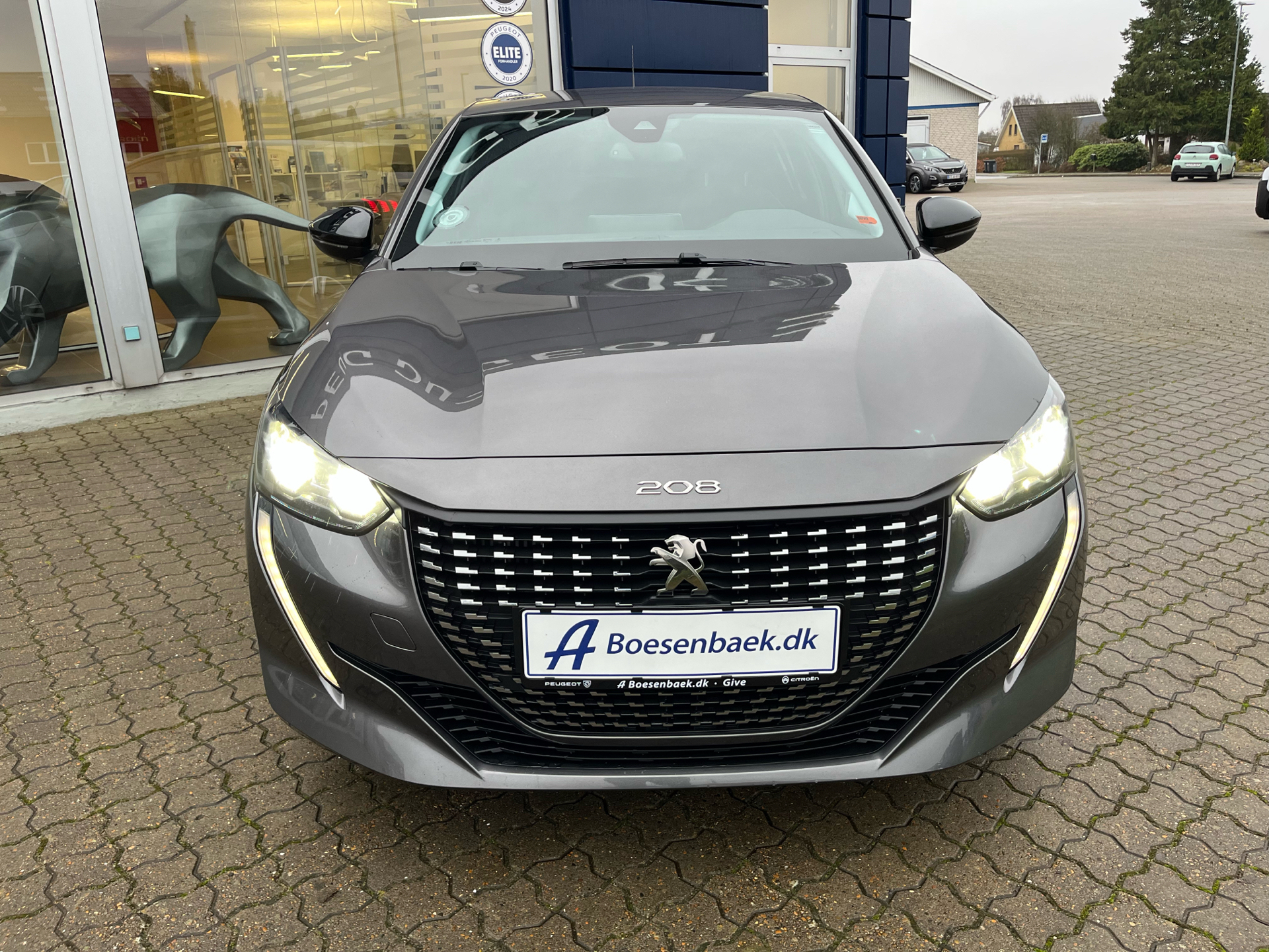 Peugeot 208 1,2 PureTech Selection Sport 100HK 5d 6g