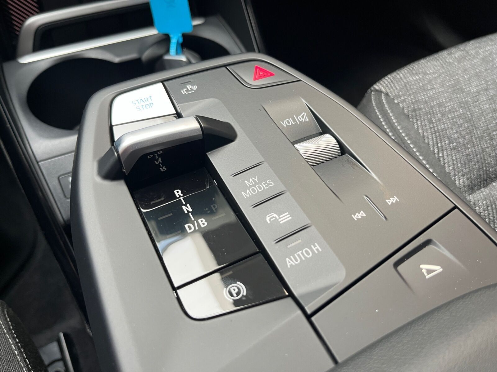 Sort BMW iX1 fra 2024