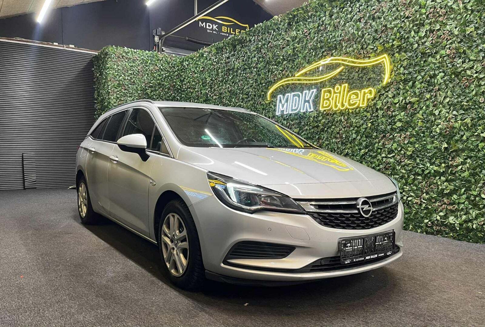 Opel Astra 1,6 CDTi 110 Enjoy Sports Tourer