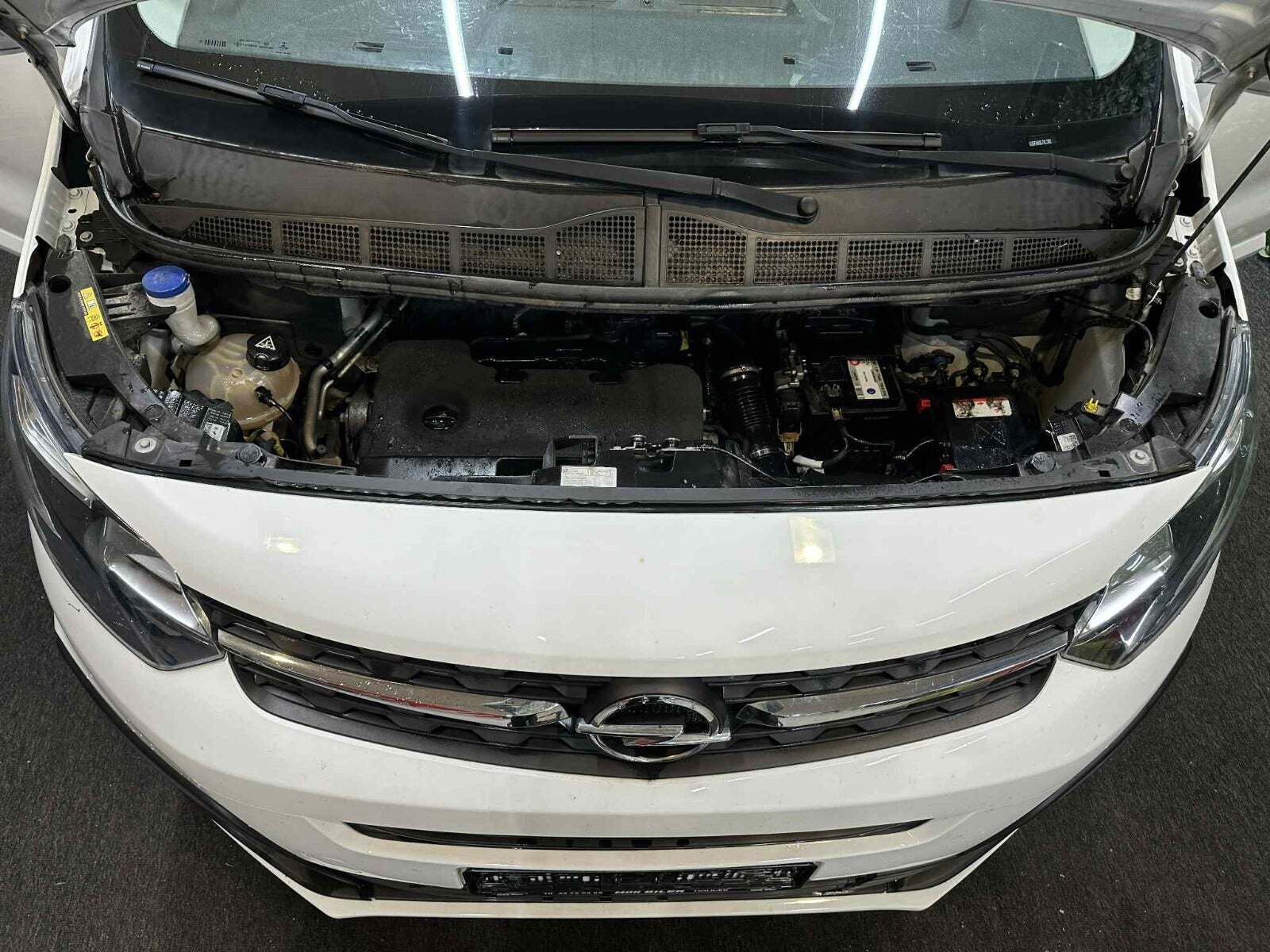undefined Opel Vivaro fra 2020