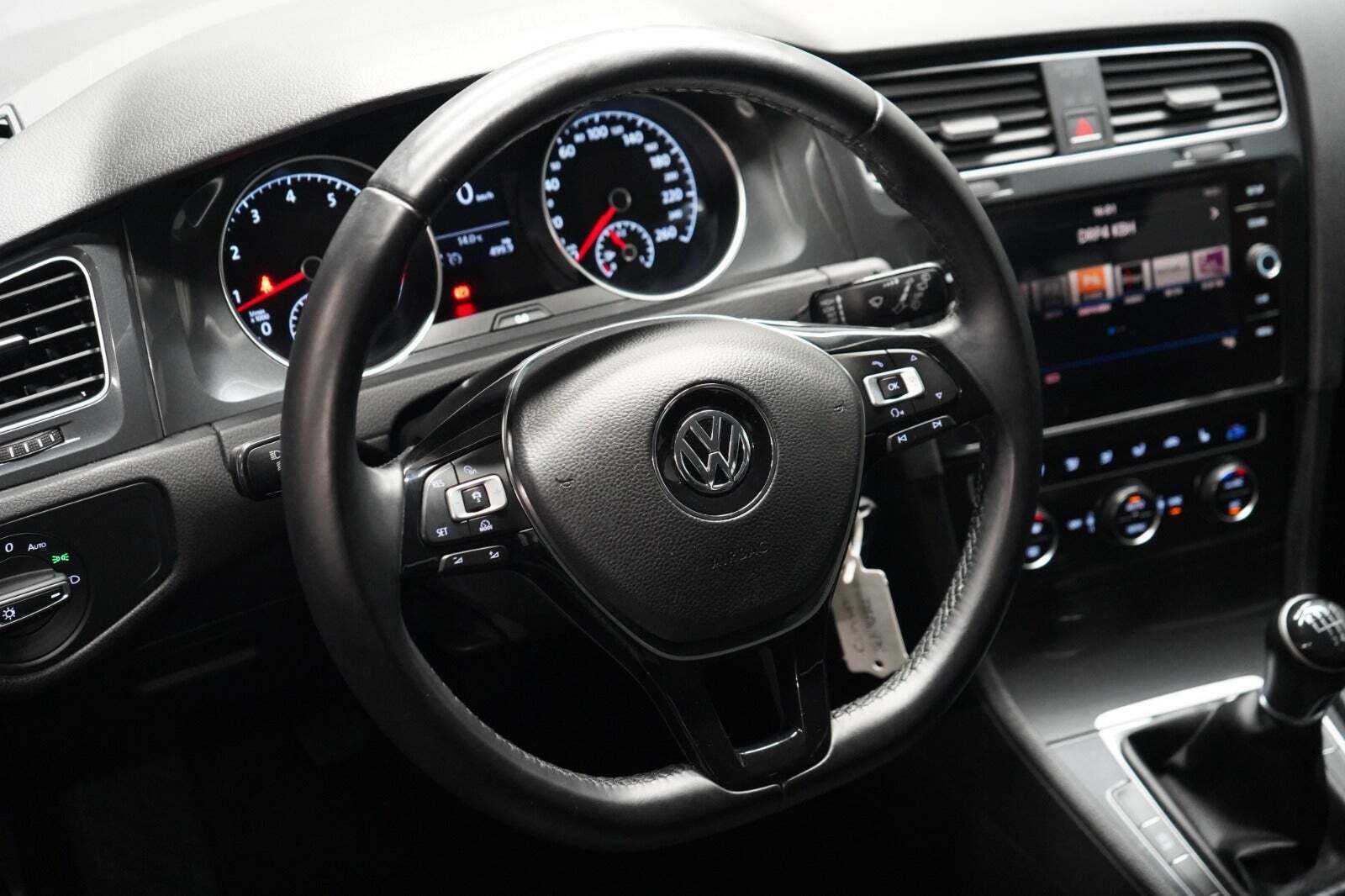 Sort VW Golf VII fra 2018