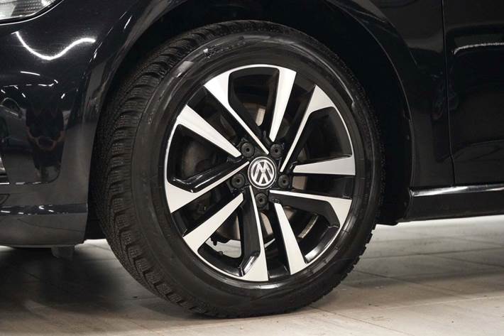 Sort VW Golf VII fra 2018