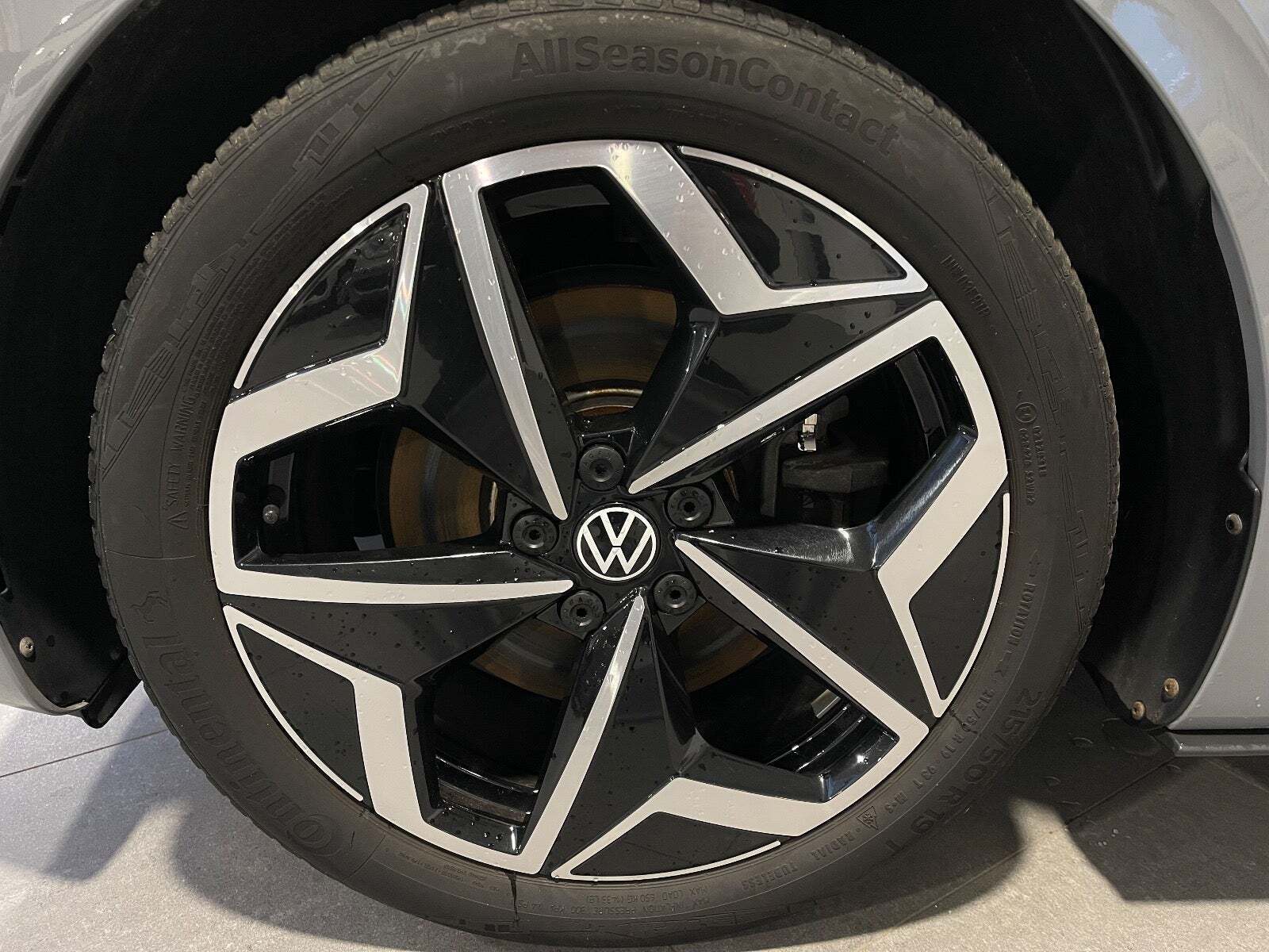 Grå VW ID.3 fra 2021