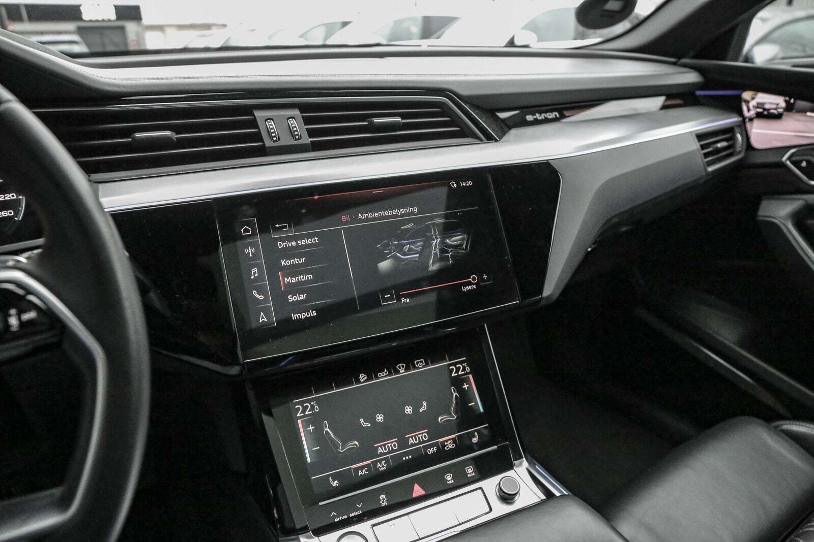 Sort Audi e-tron fra 2020