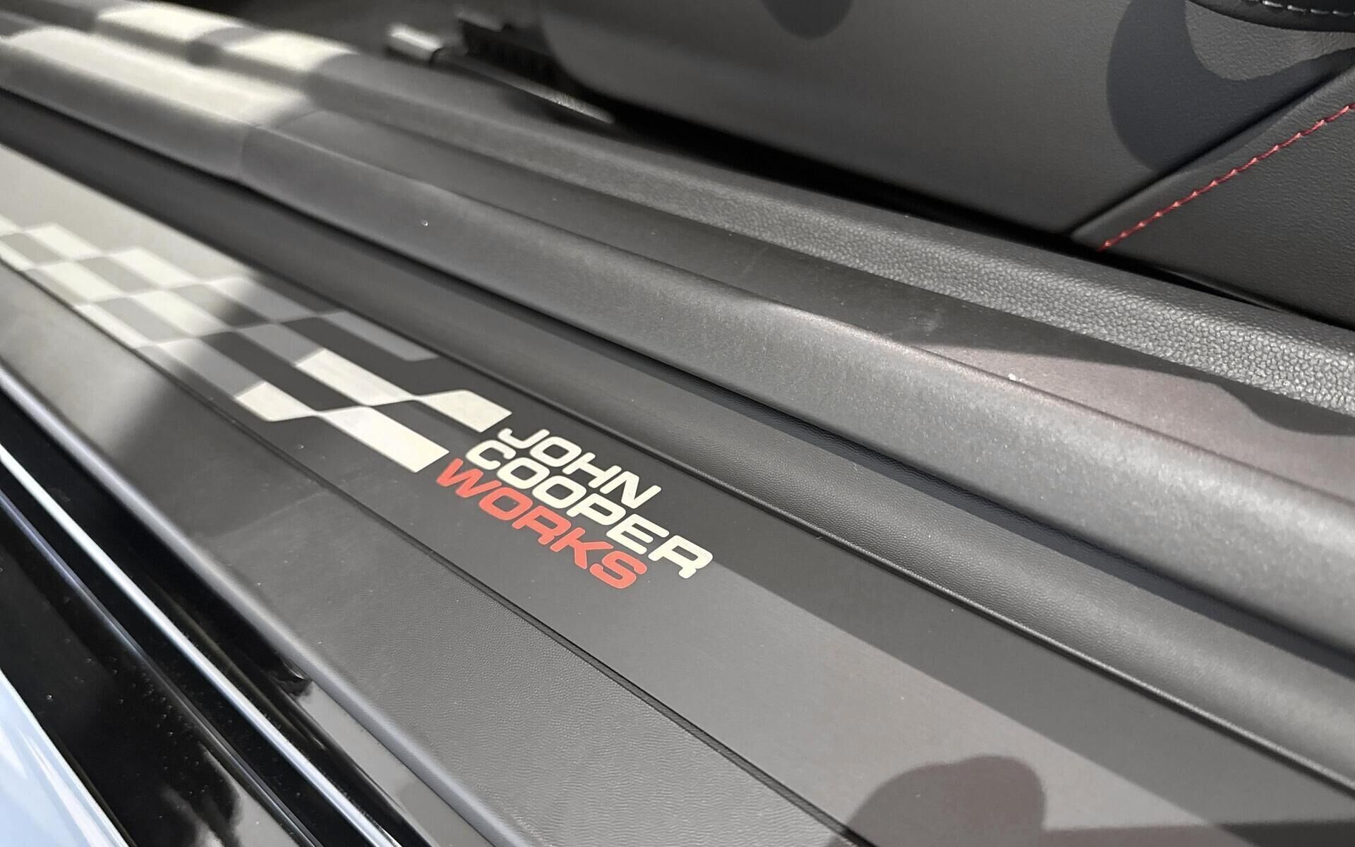 Sort Mini Cooper fra 2025