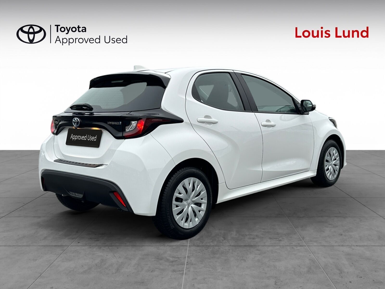 undefined Toyota Yaris fra 2024