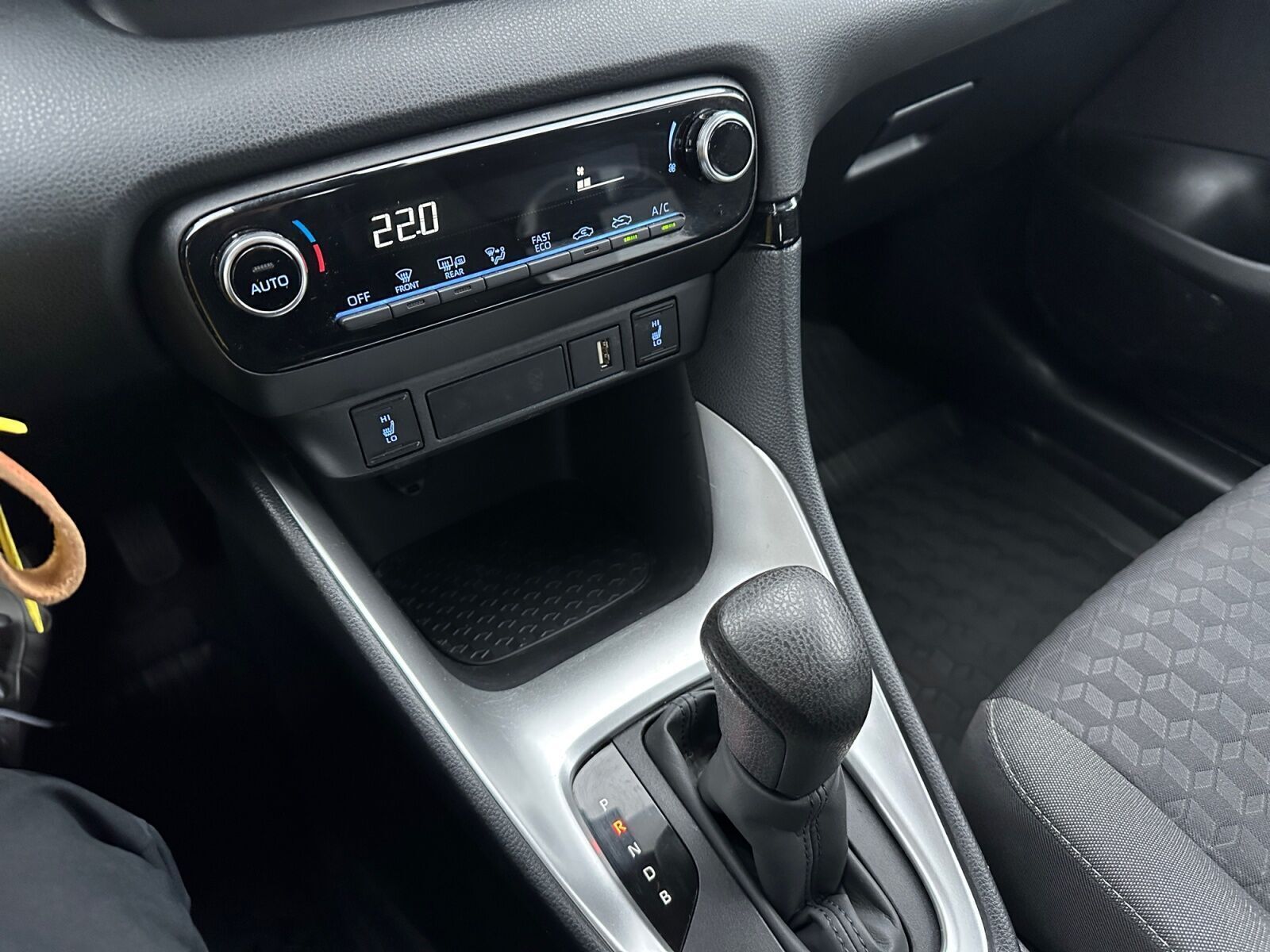 undefined Toyota Yaris fra 2024