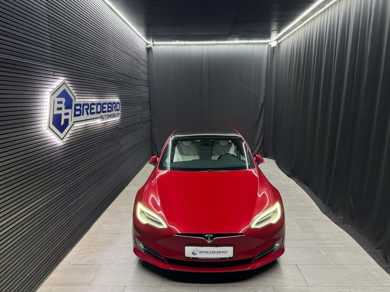 Tesla Model S Long Range AWD