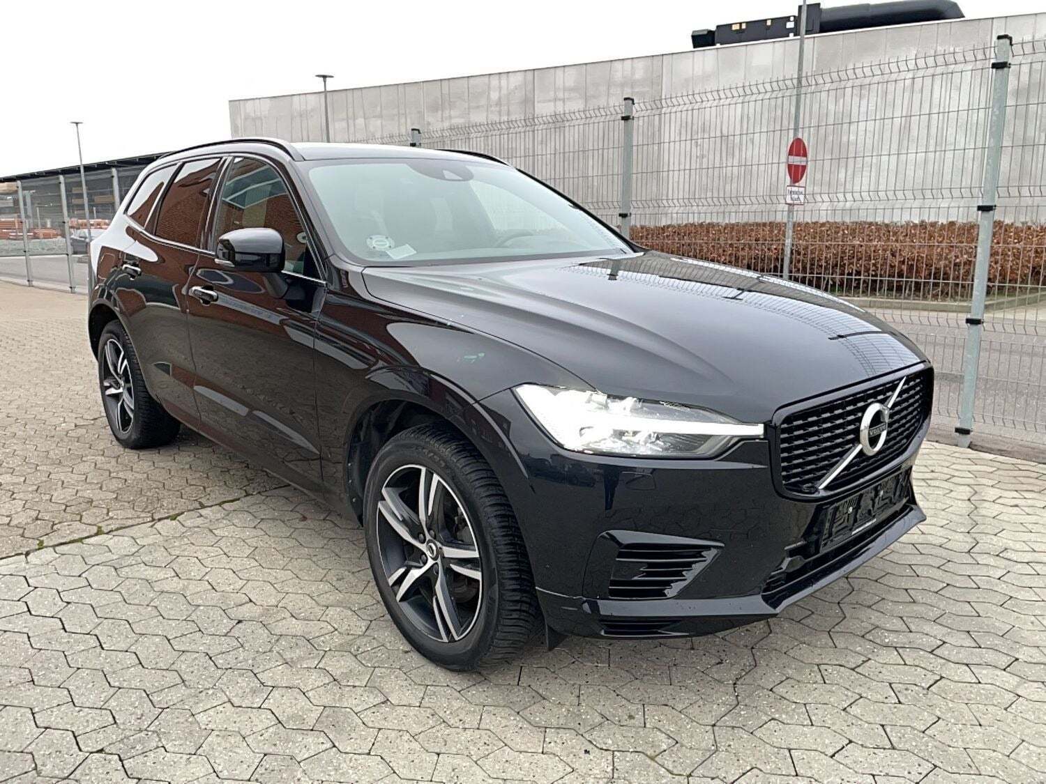 Volvo XC60 2,0 T6 ReCharge R-Design aut. AWD Van