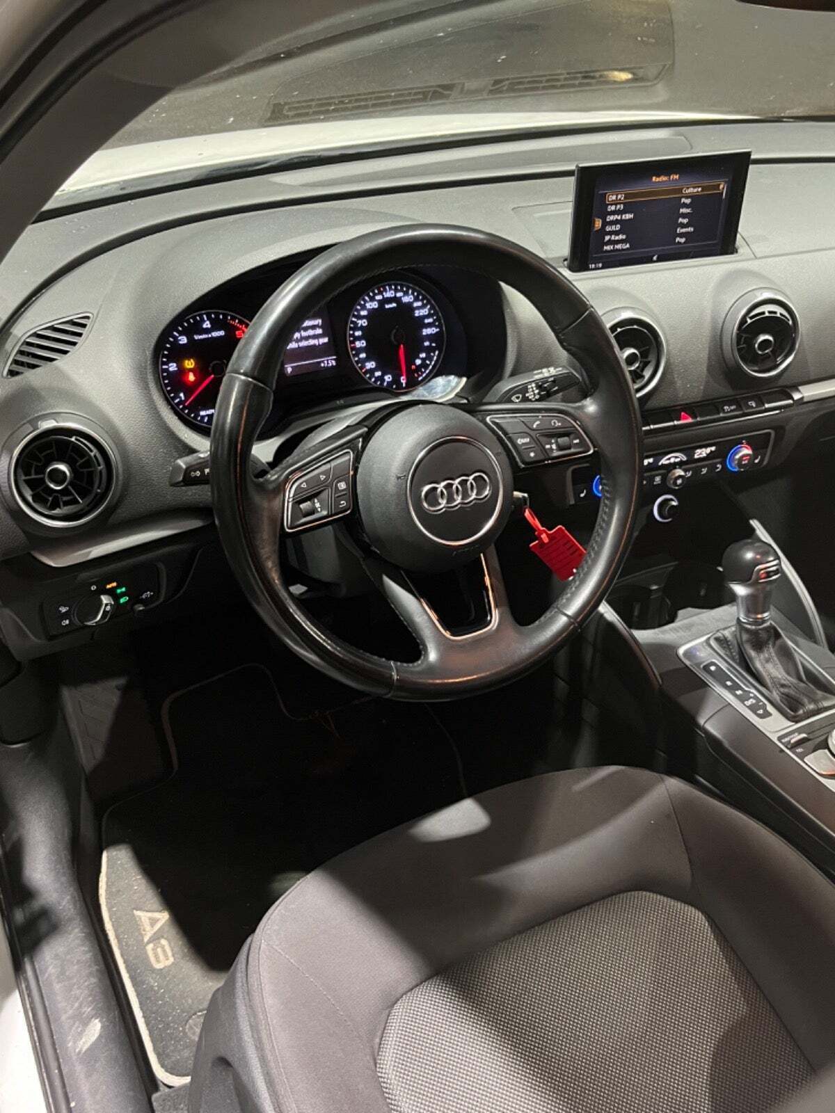 Audi A3 1,6 TDi 110 Sportback S-tr.