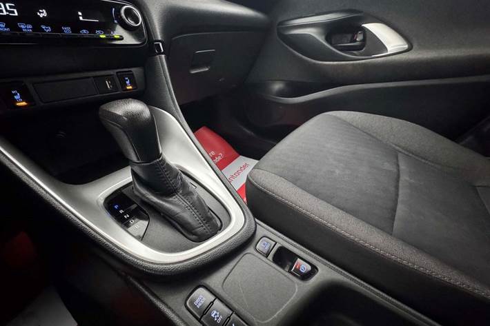 undefined Toyota Yaris fra 2020