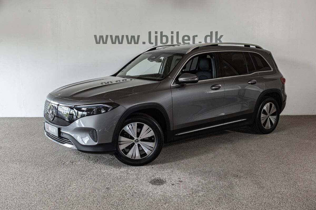 Grå Mercedes EQB300 fra 2024