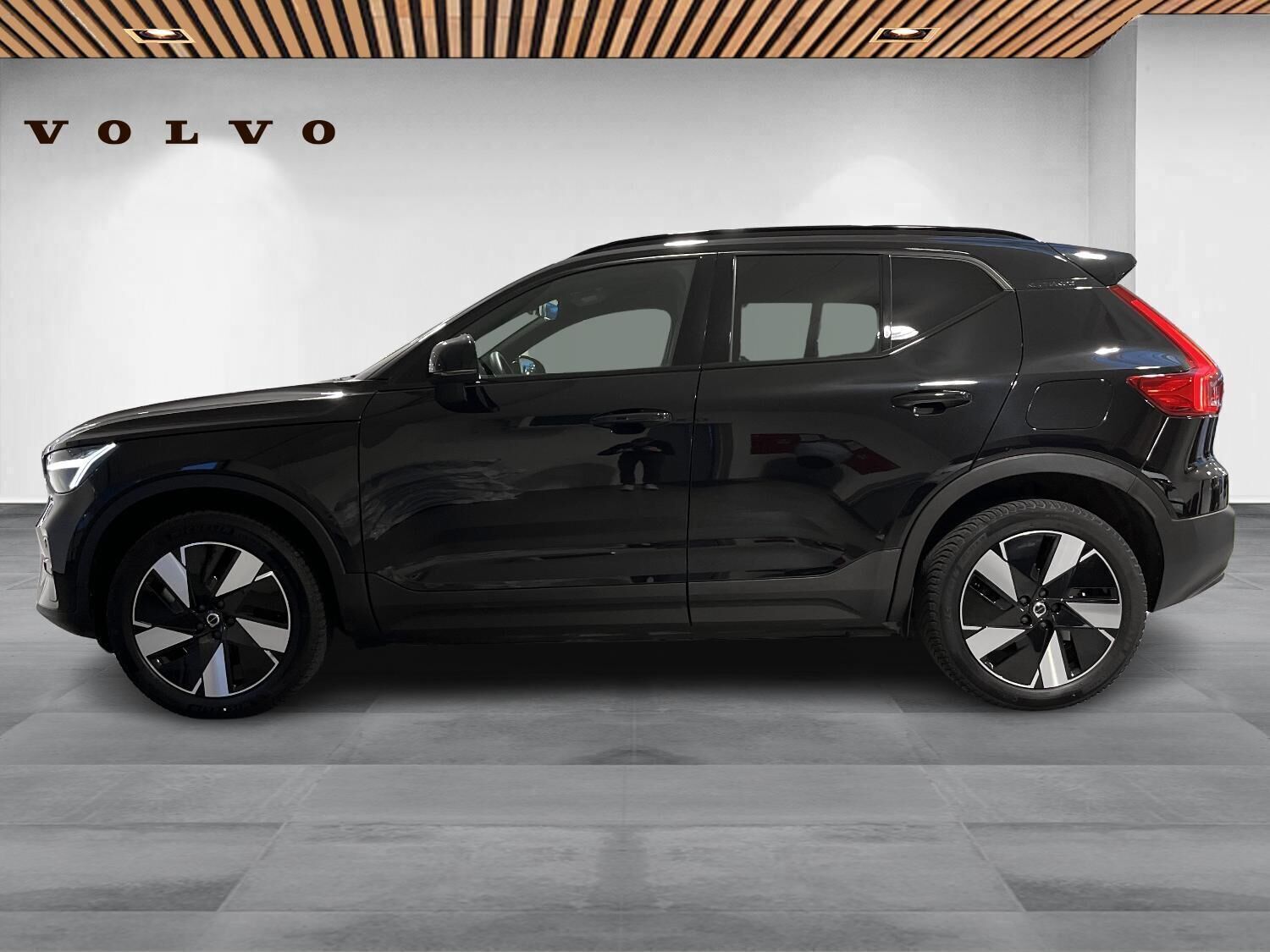 Volvo XC40 Recharge Extended Range Plus 252HK 5d Aut.
