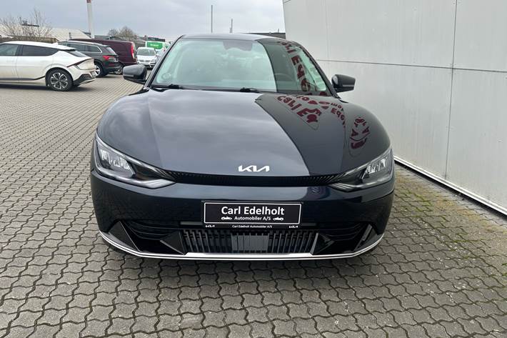 Blå Kia EV6 fra 2023