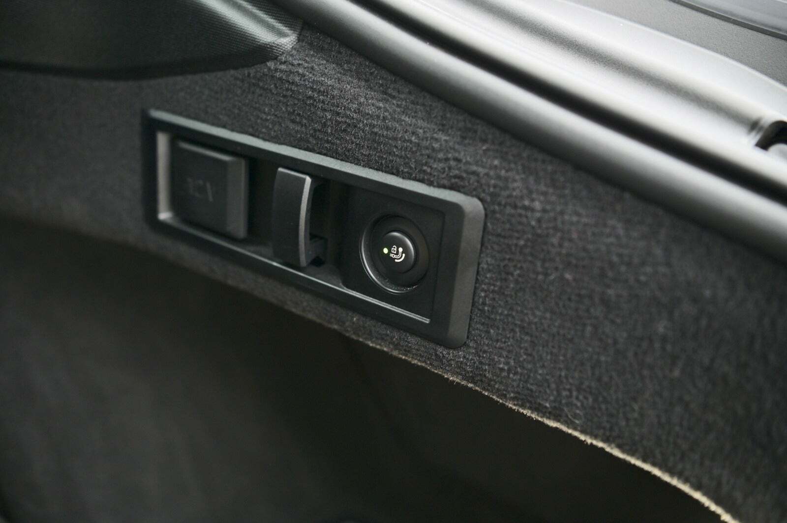 Sølv BMW i4 fra 2023