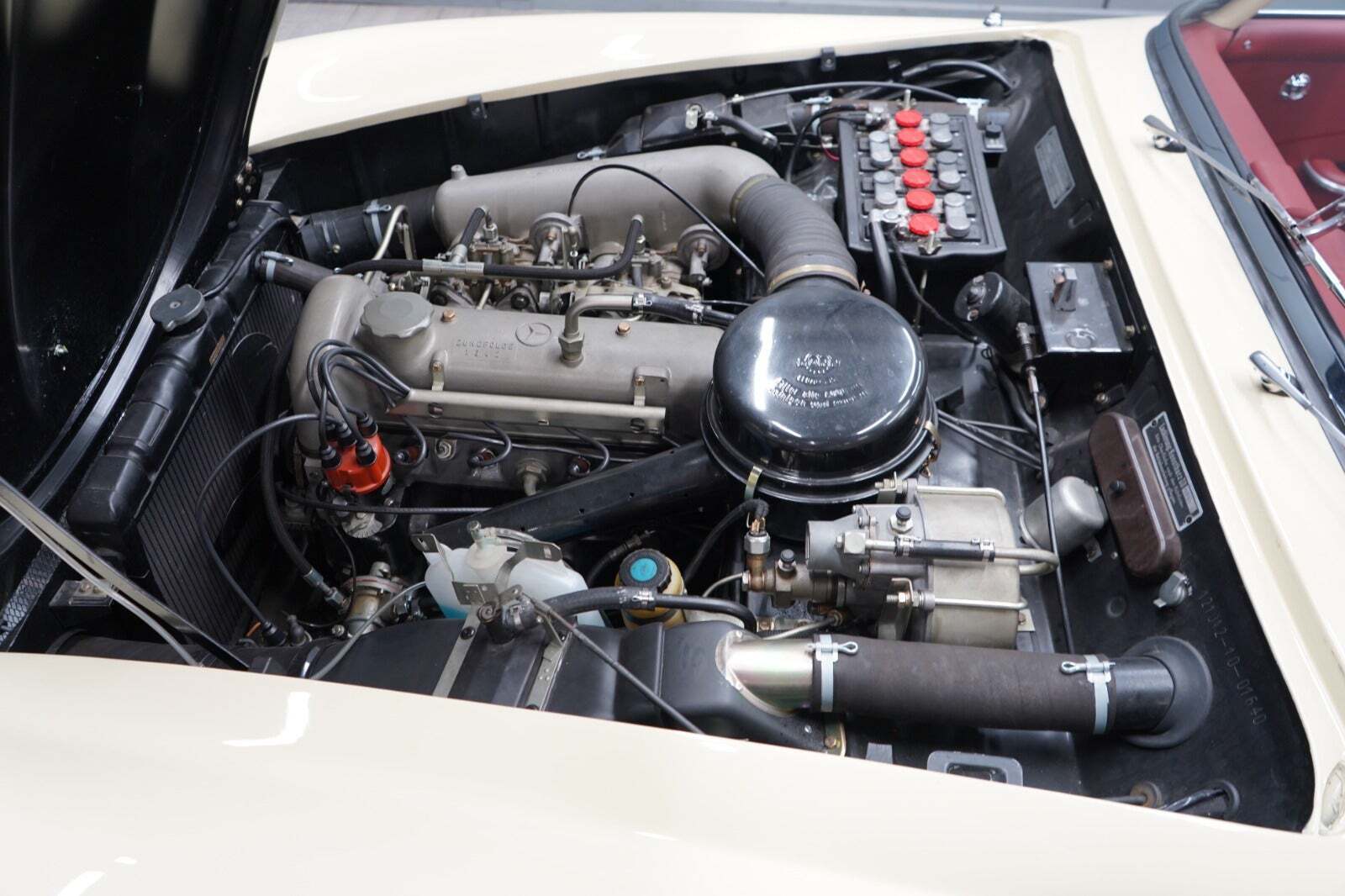 undefined Mercedes 190 SL fra 1960