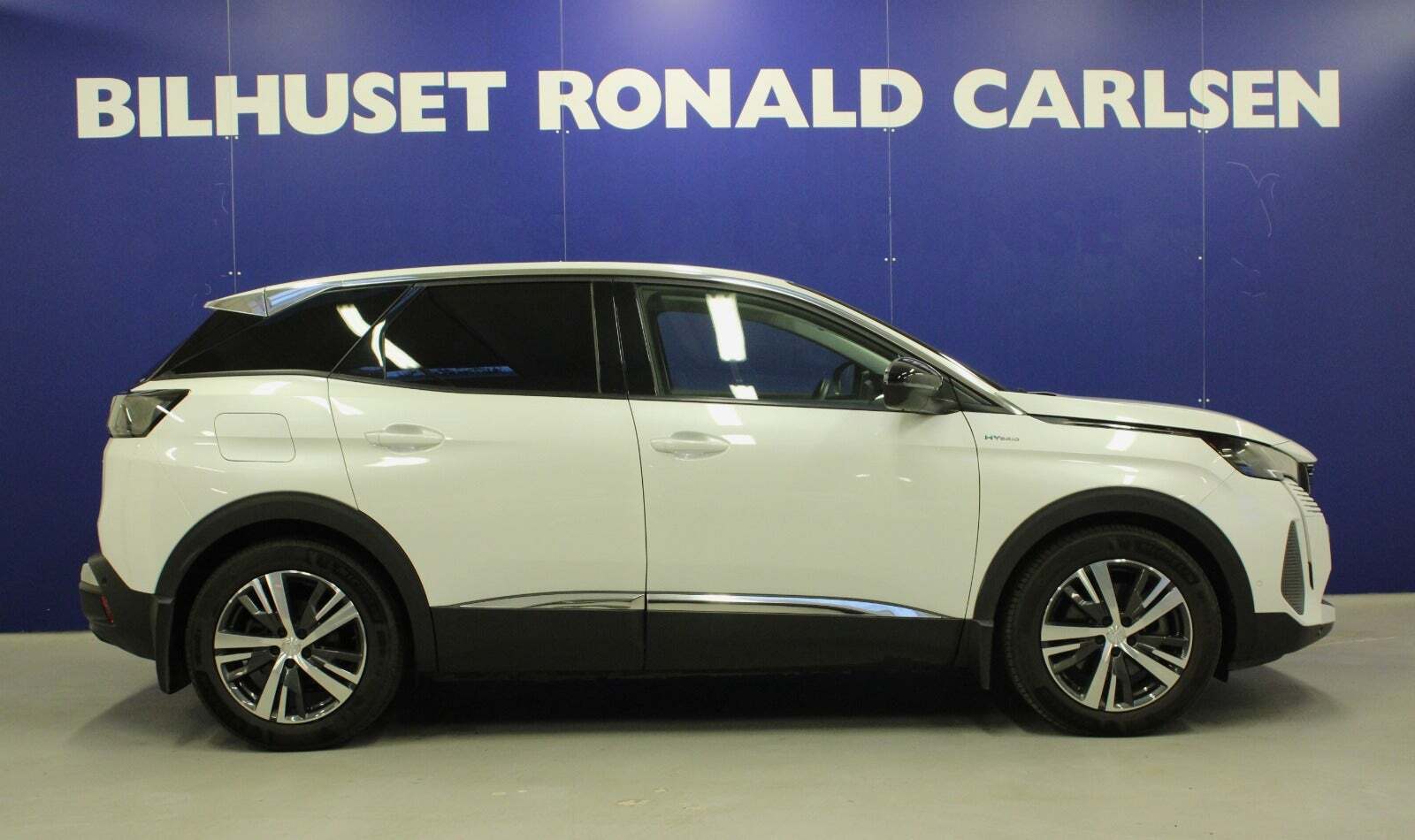 Hvid Peugeot 3008 fra 2022