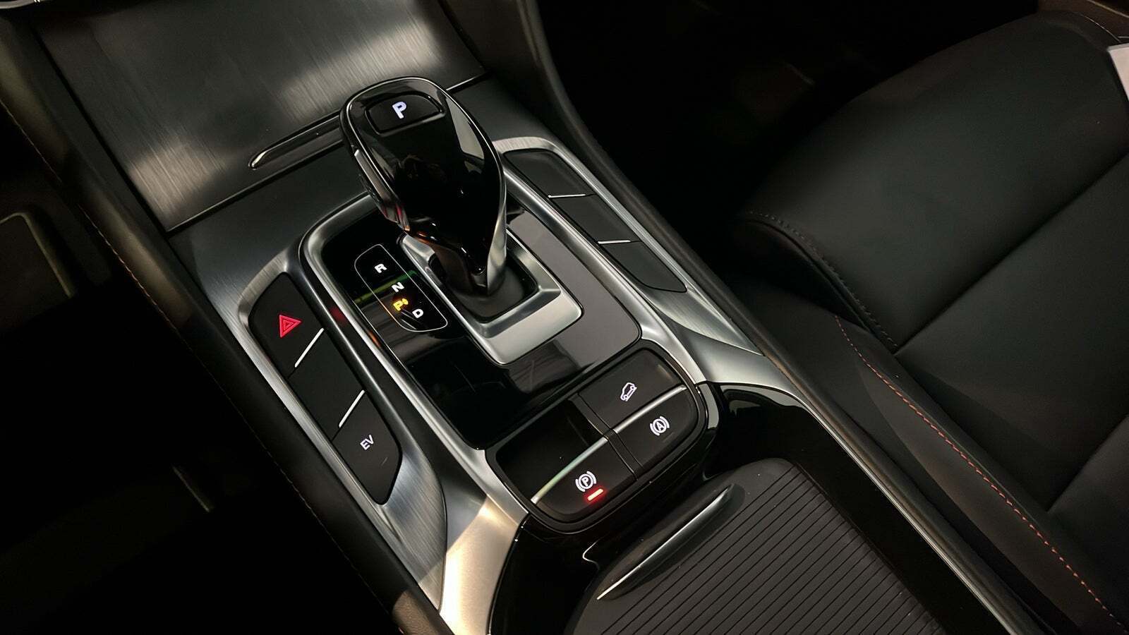 Hvid MG EHS fra 2021