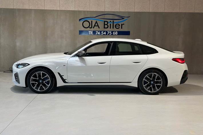Hvid BMW i4 fra 2022