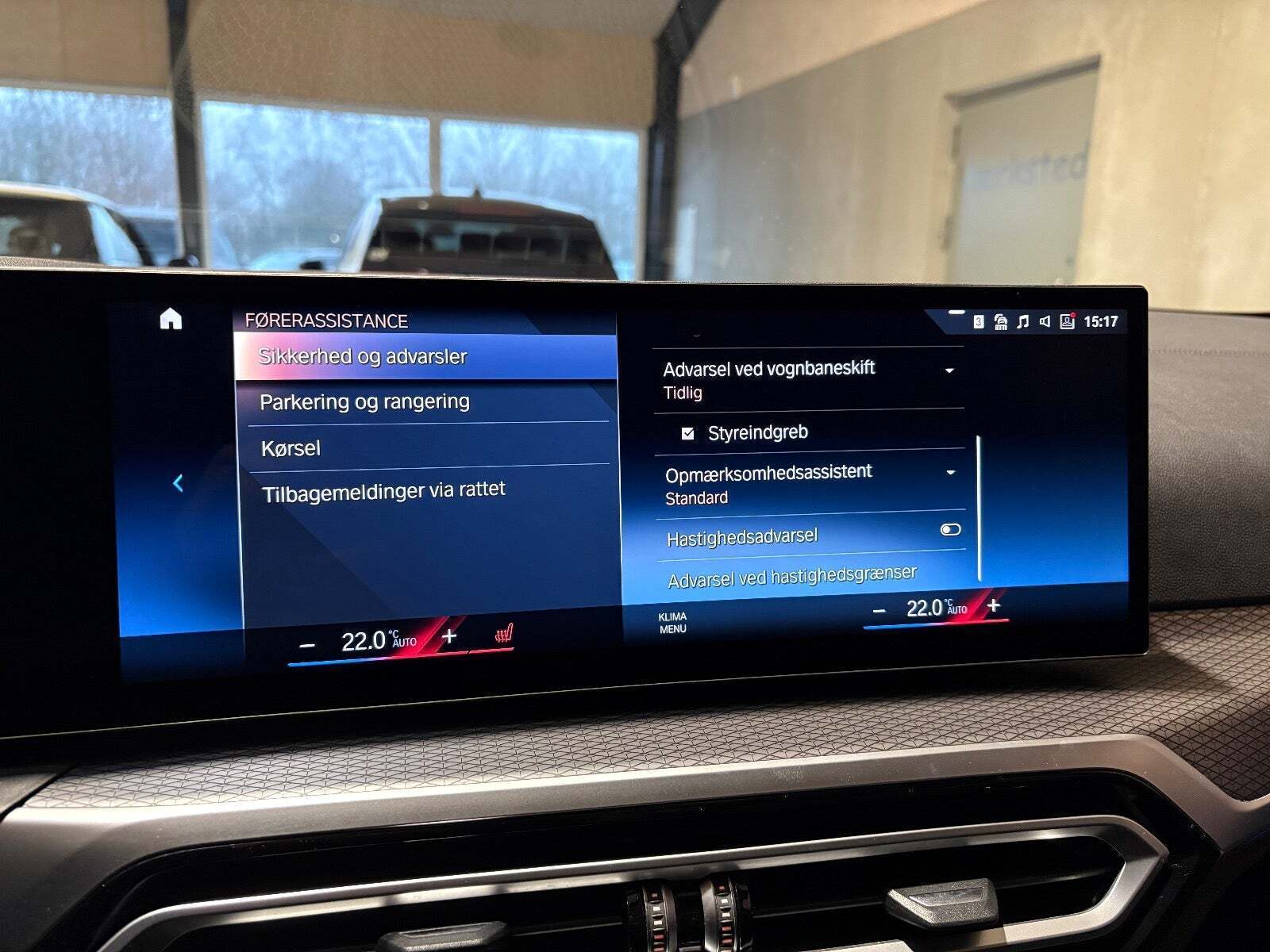 Hvid BMW i4 fra 2022