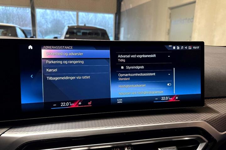Hvid BMW i4 fra 2022
