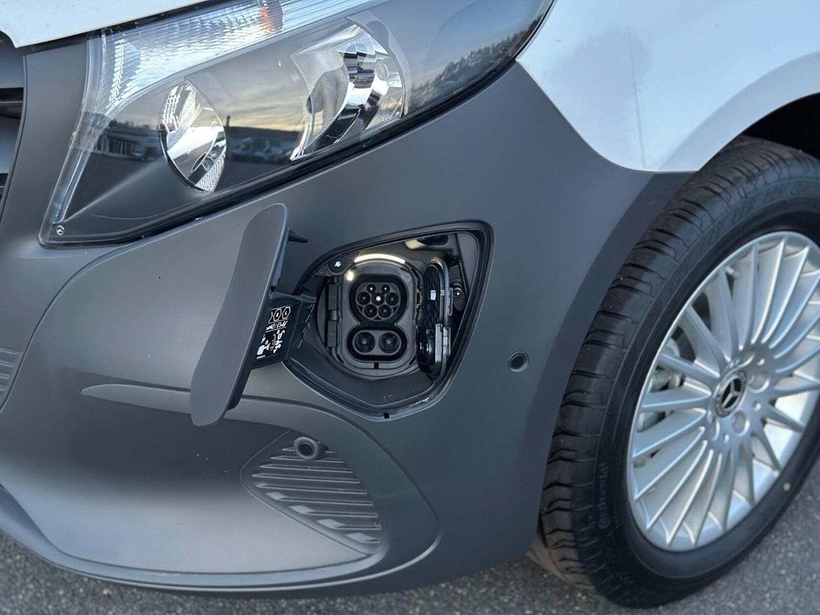 Mercedes eVito 112 A2 Kassevogn