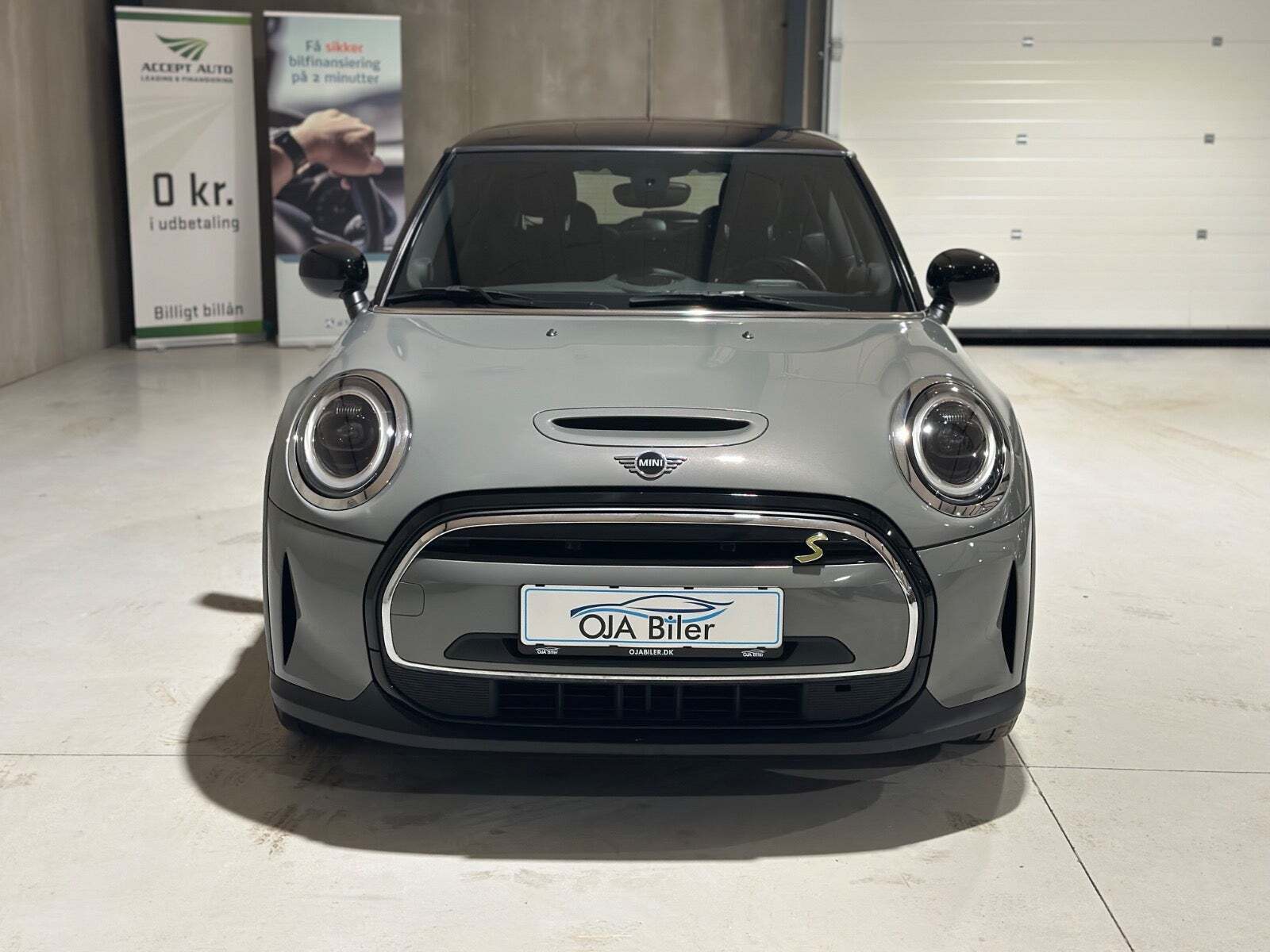 Mini Cooper SE Classic Trim