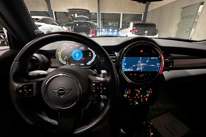Grå Mini Cooper SE fra 2022