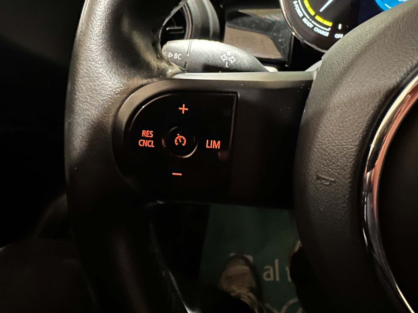 Grå Mini Cooper SE fra 2022