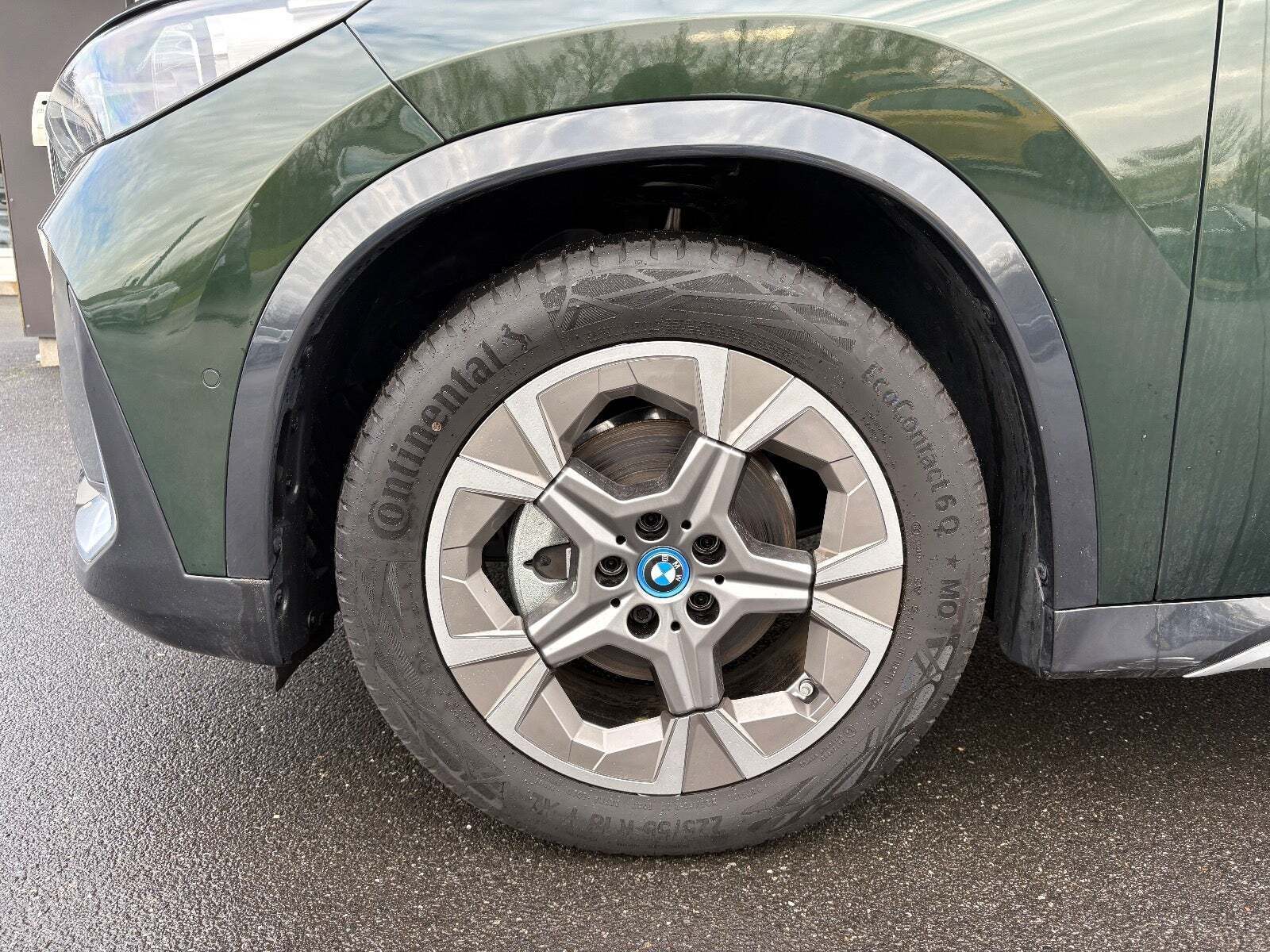 BMW iX1 eDrive20 X-Line