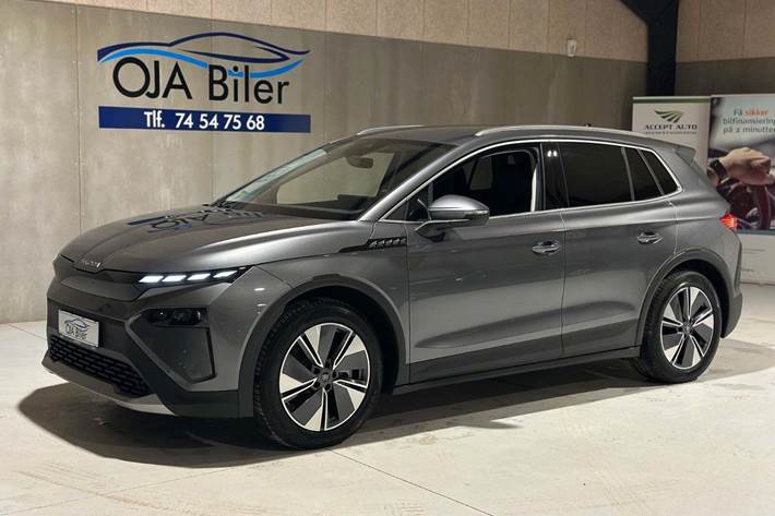 Grå Skoda Elroq fra 2025 set udefra