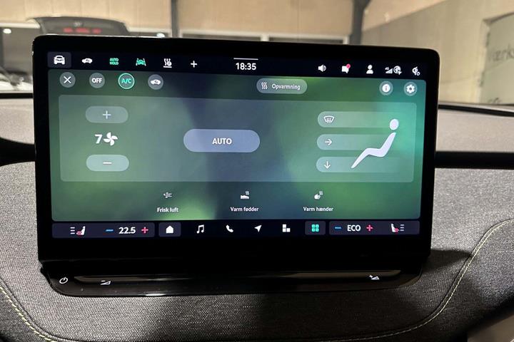 Grå Skoda Elroq fra 2025