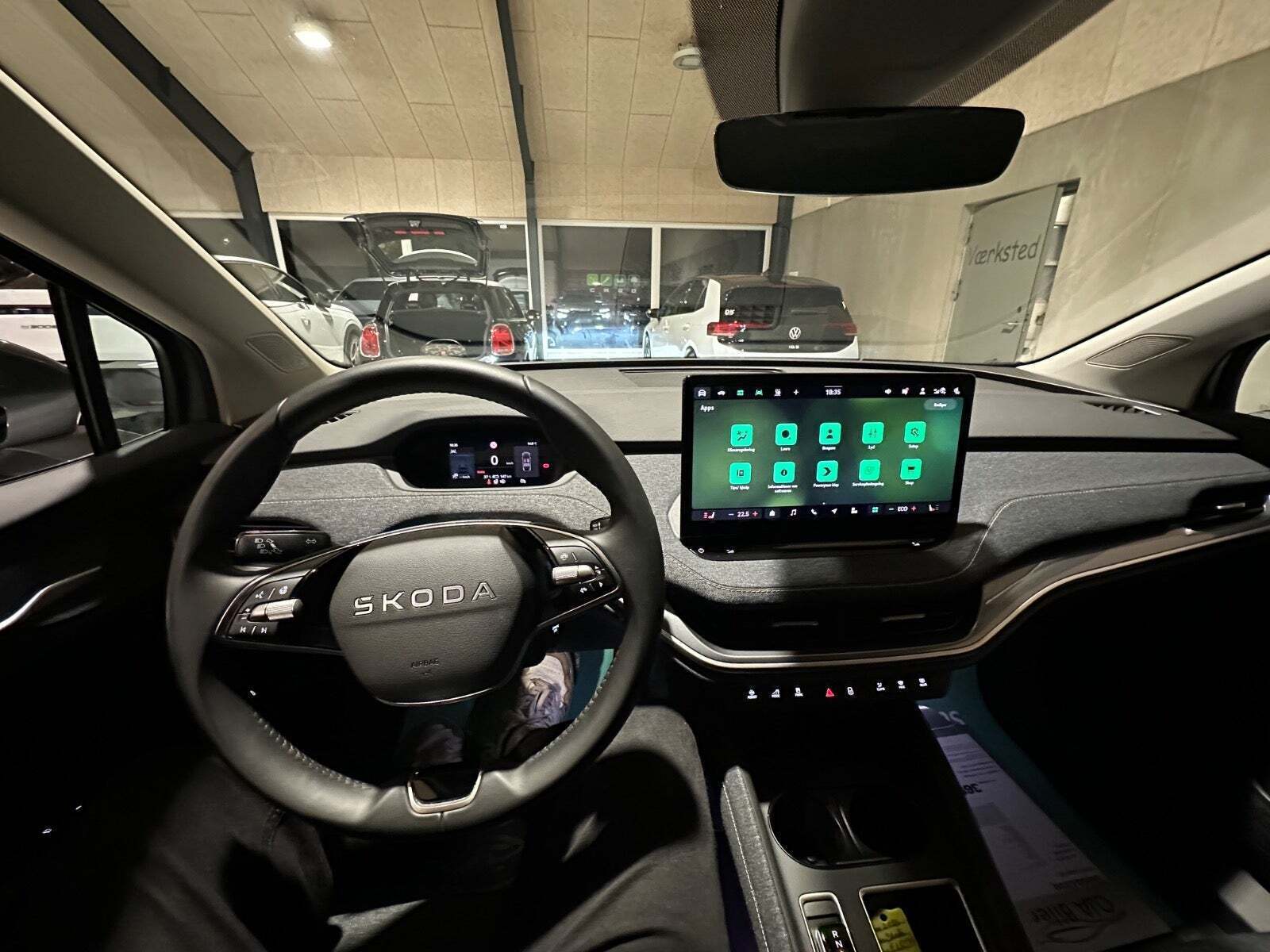 Grå Skoda Elroq fra 2025
