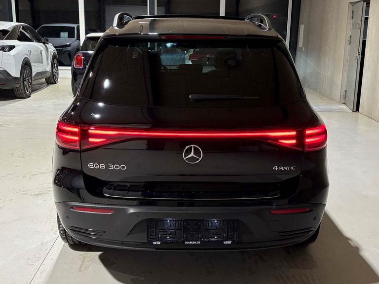 Mercedes EQB300 4Matic